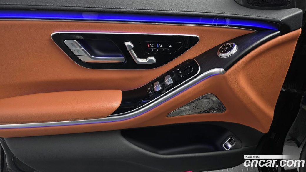 Mercedes-Benz S-Class S350 d, 2023