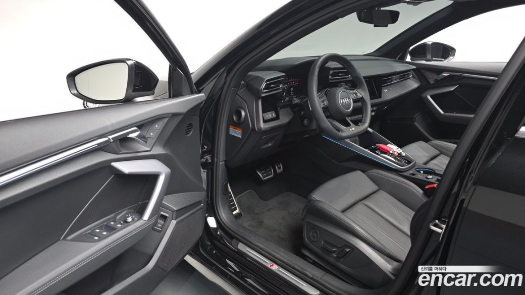 Audi A3 40 TFSI Premium, 2025