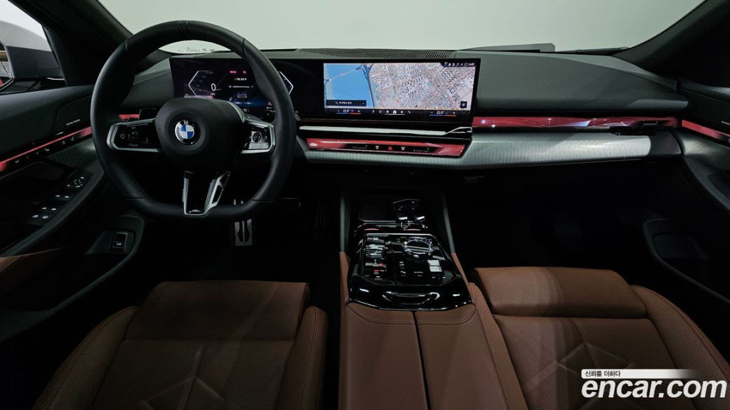 BMW 5-Series 530i xDrive M Sport, 2025