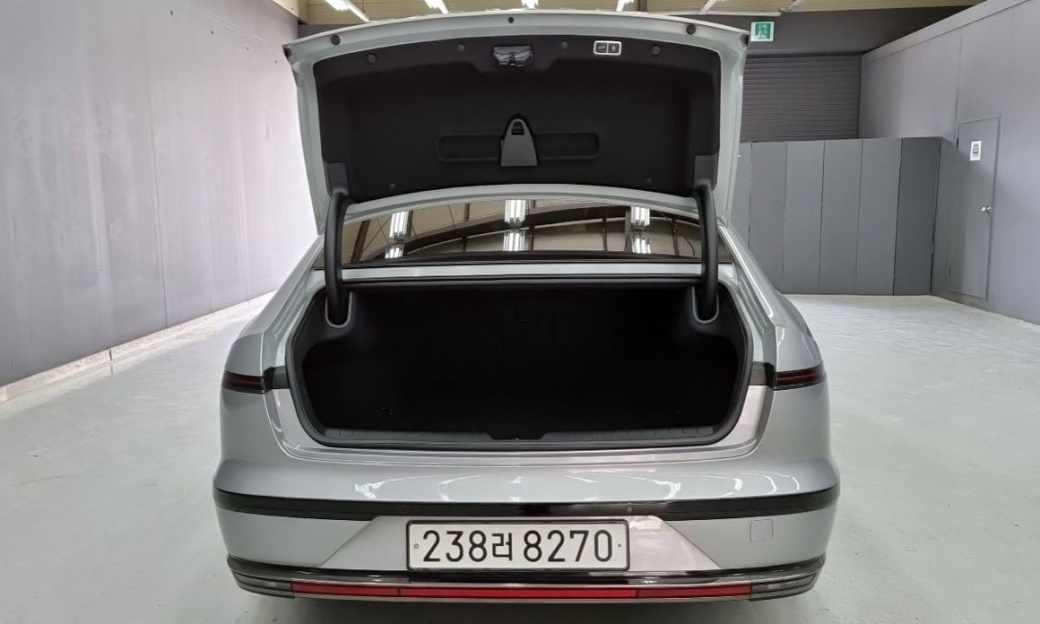 Hyundai Grandeur 2,5 Gasoline 2WD, 2023