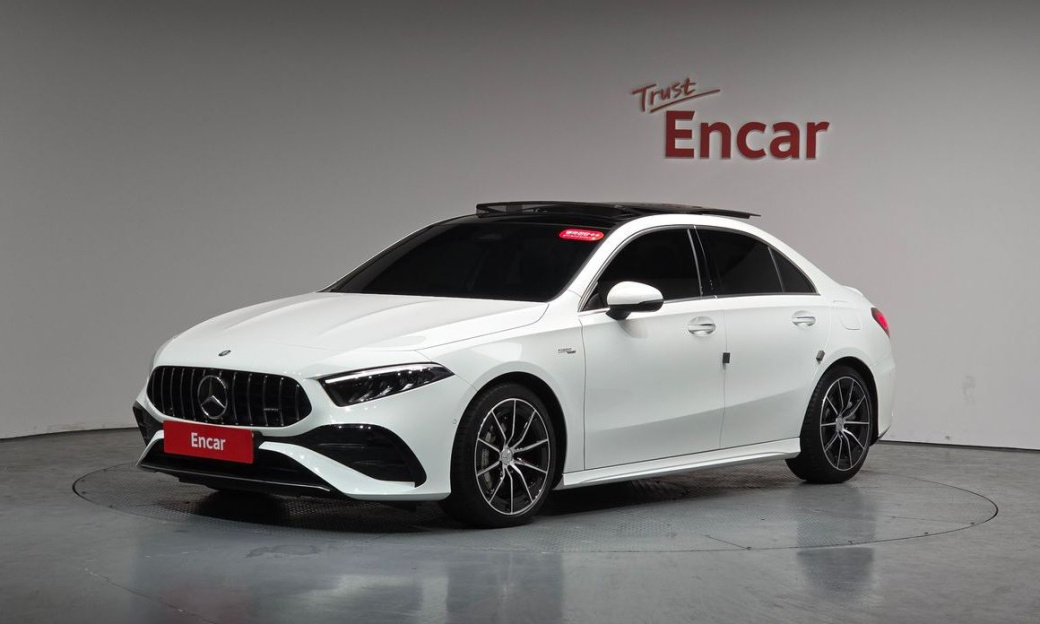 Mercedes-Benz A-Class AMG A35 4MATIC Sedan, 2024