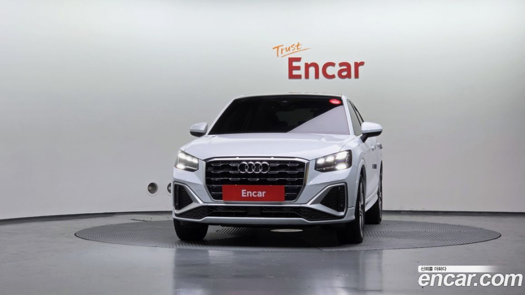 Audi Q2 35 TDI Premium, 2023