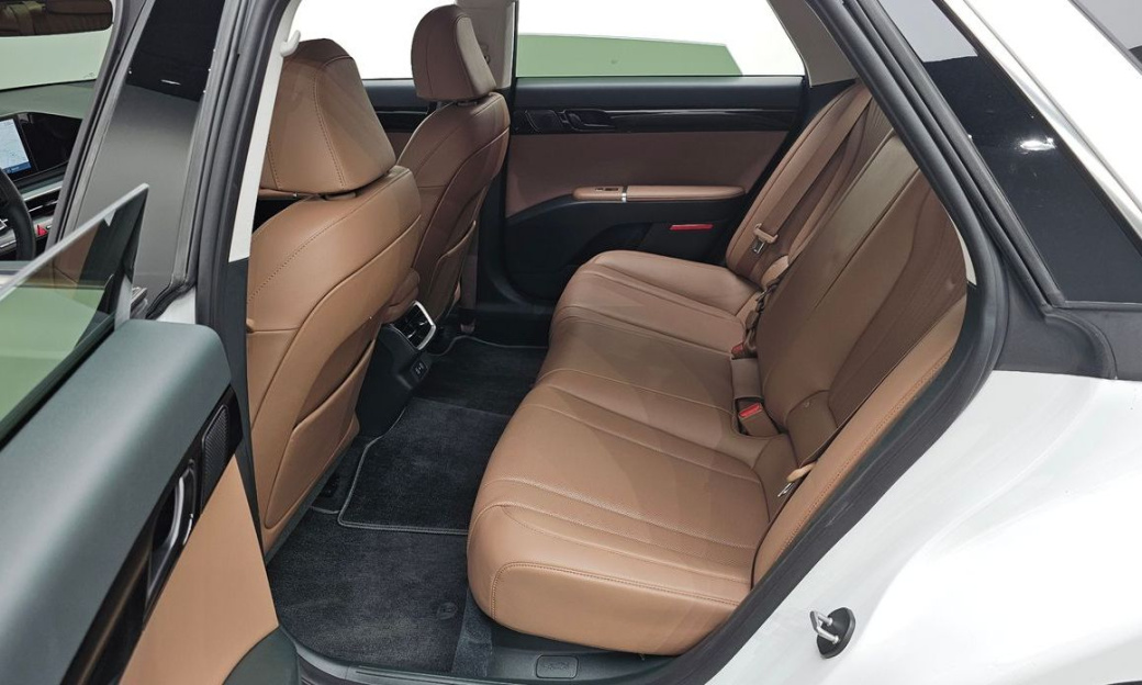 Hyundai Grandeur 2,5 Gasoline 2WD, 2024