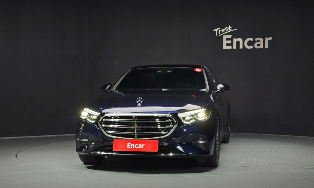 Mercedes-Benz E-Class E450 4MATIC, 2024