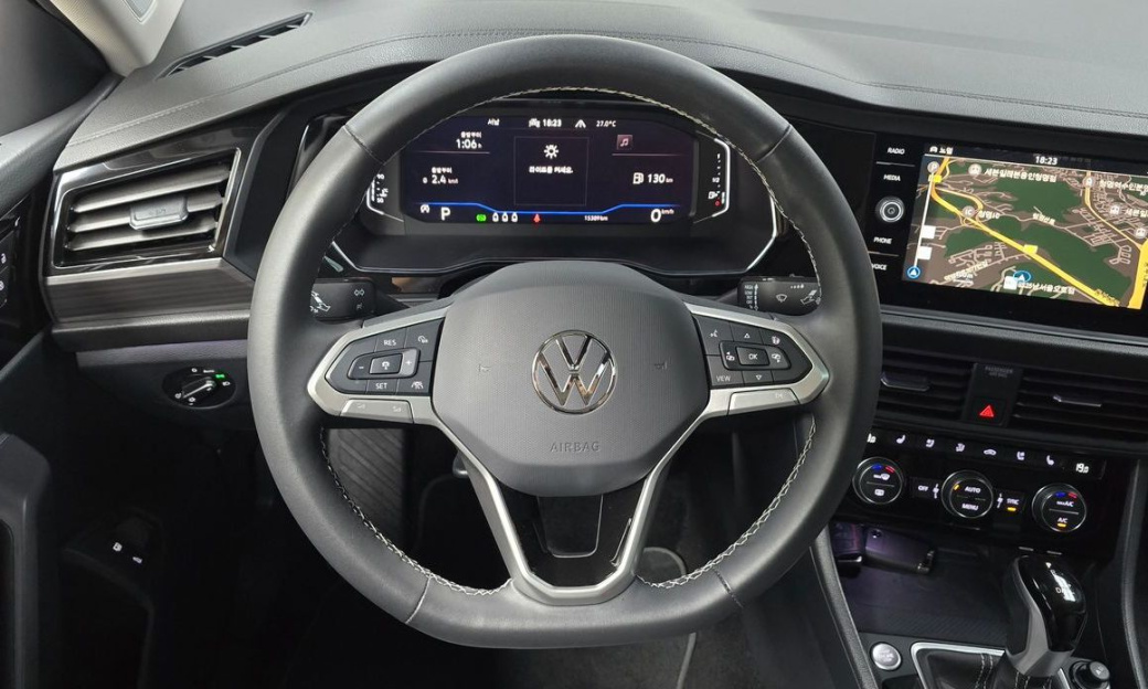 Volkswagen Jetta 1.5 TSI Prestige, 2023