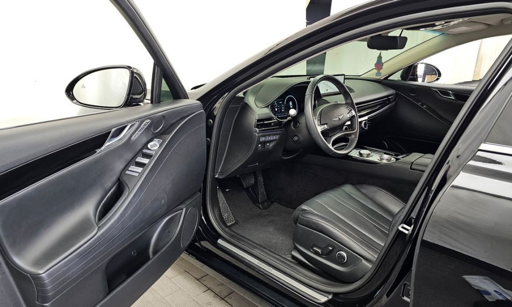 Genesis G80 Gasoline 2.5 Turbo AWD, 2024