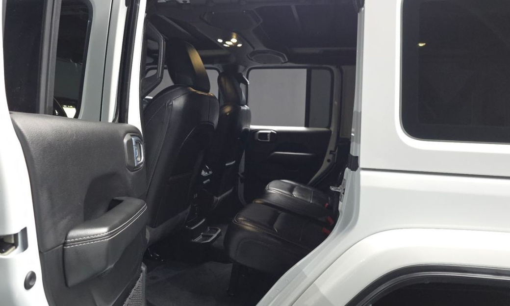 Jeep Wrangler 2.0 Overland Power Top 4Door, 2021