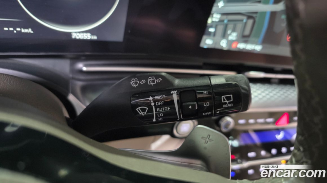 Kia Carnival 7-Seater Hi-Limousine, 2022