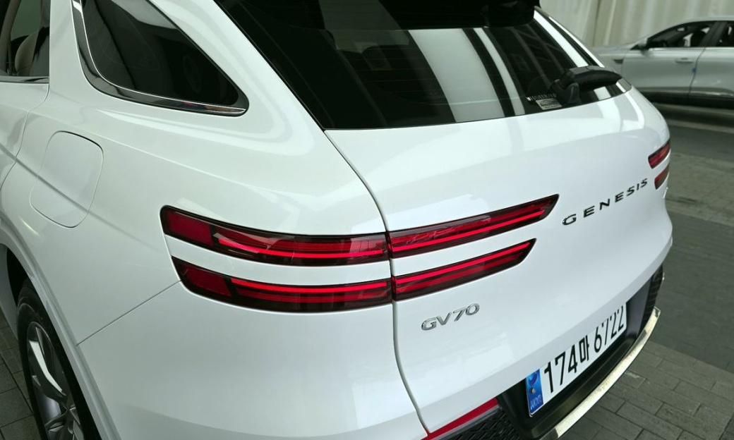 Genesis GV70 2.5T Gasoline AWD, 2024
