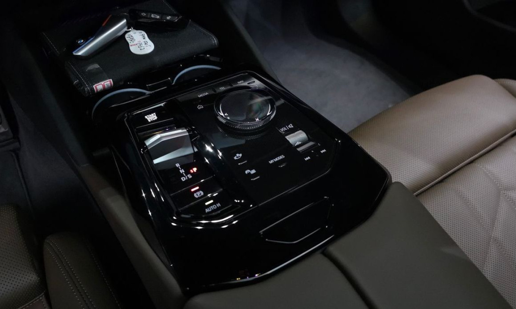 BMW 5-Series 520i M Sport, 2024