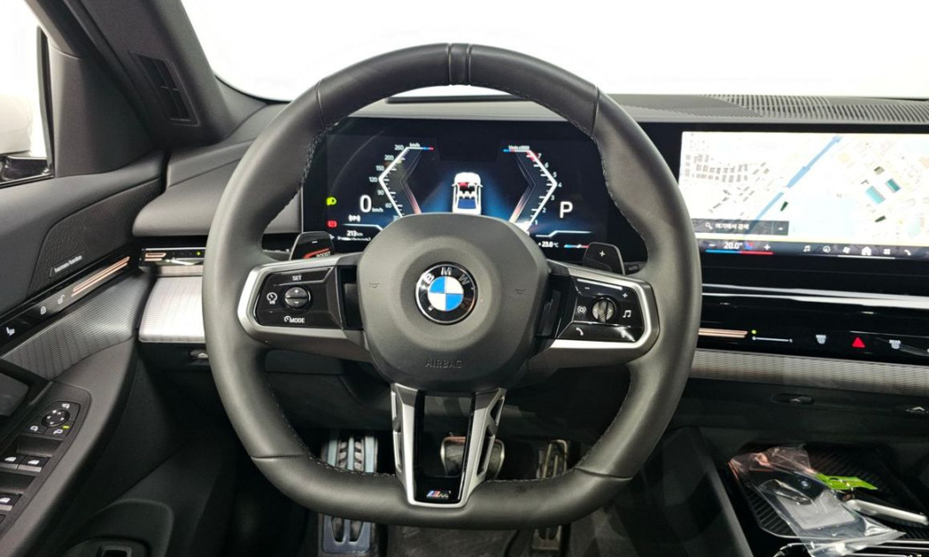 BMW 5-Series 520i M Sport, 2024