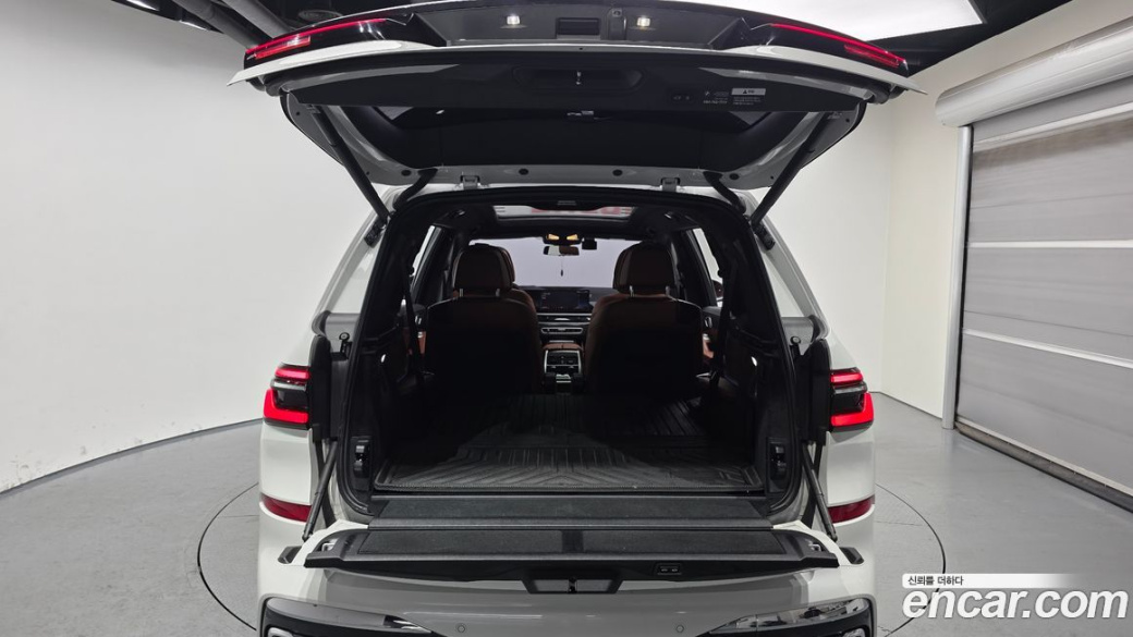 BMW X7 xDrive 40i M Sport 6STR, 2024