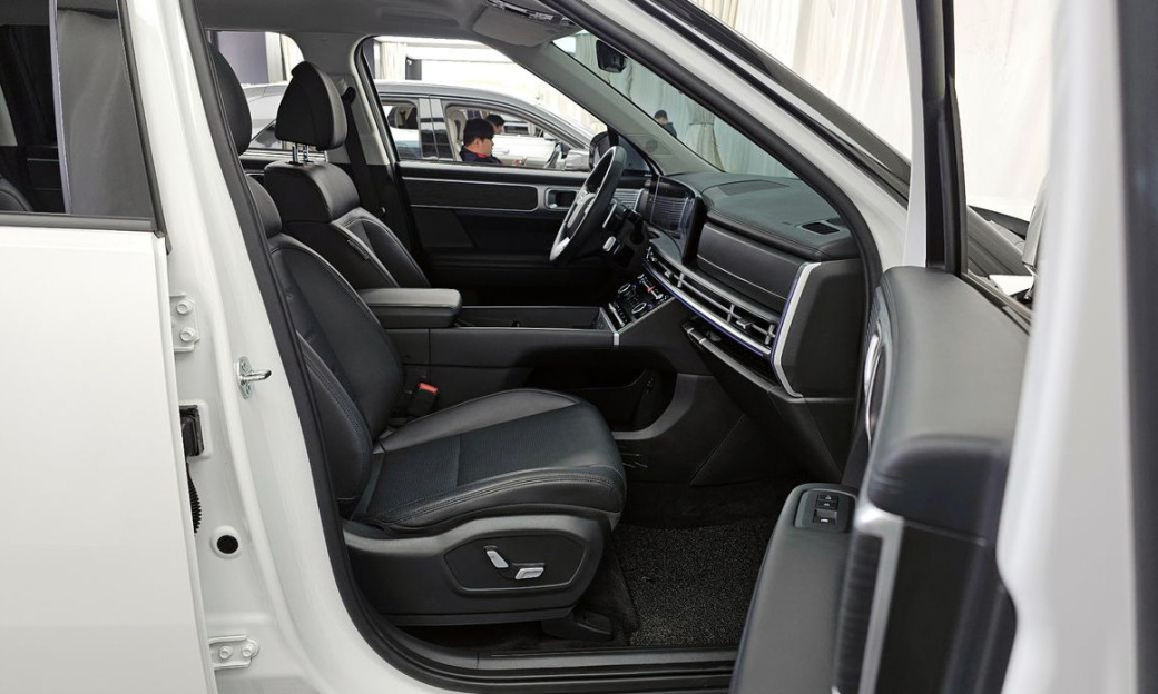 Hyundai Santafe Gasoline 2.5T 4WD, 2024
