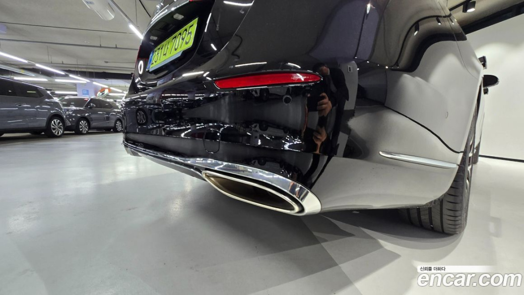Mercedes-Benz S-Class S580L 4MATIC, 2025