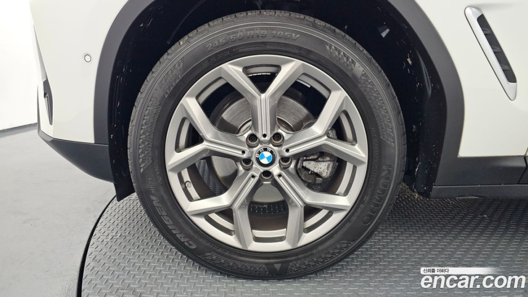 BMW X4 xDrive20i xLine, 2022