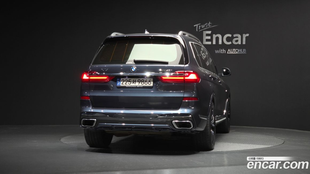 BMW X7 xDrive 40i M Sport 6STR, 2022