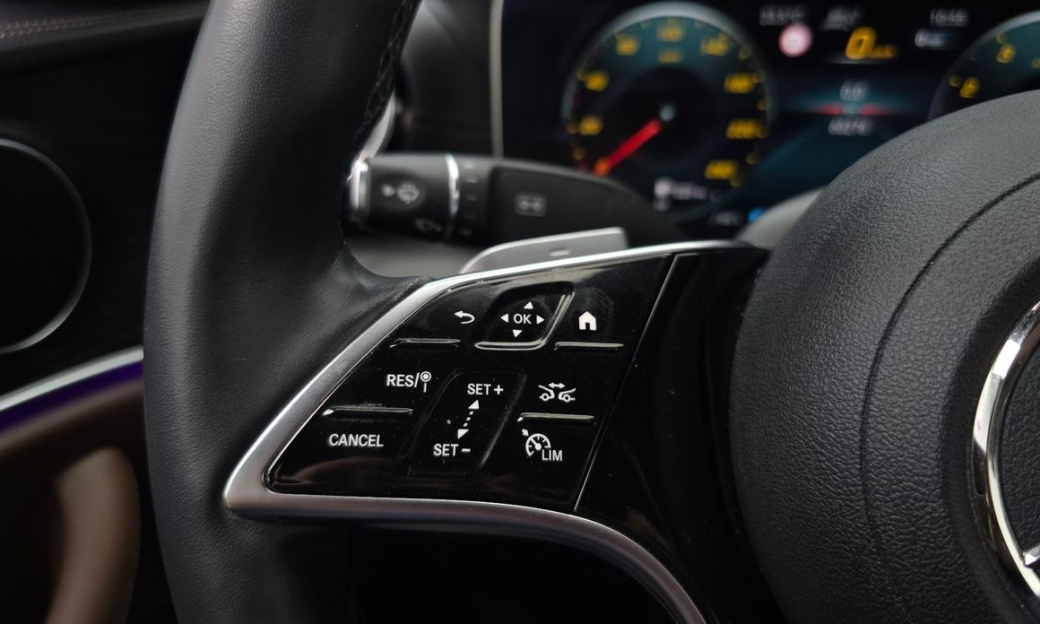 Mercedes-Benz E-Class E250 AMG Line, 2023