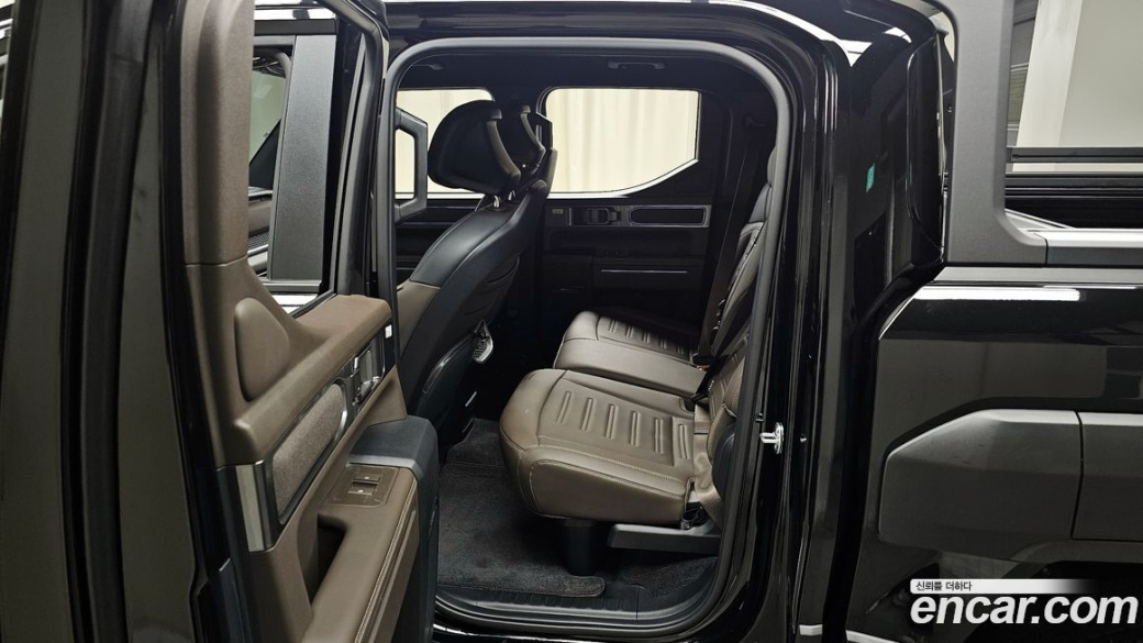 Kia Tasman 2.5T Gasoline 4WD, 2026