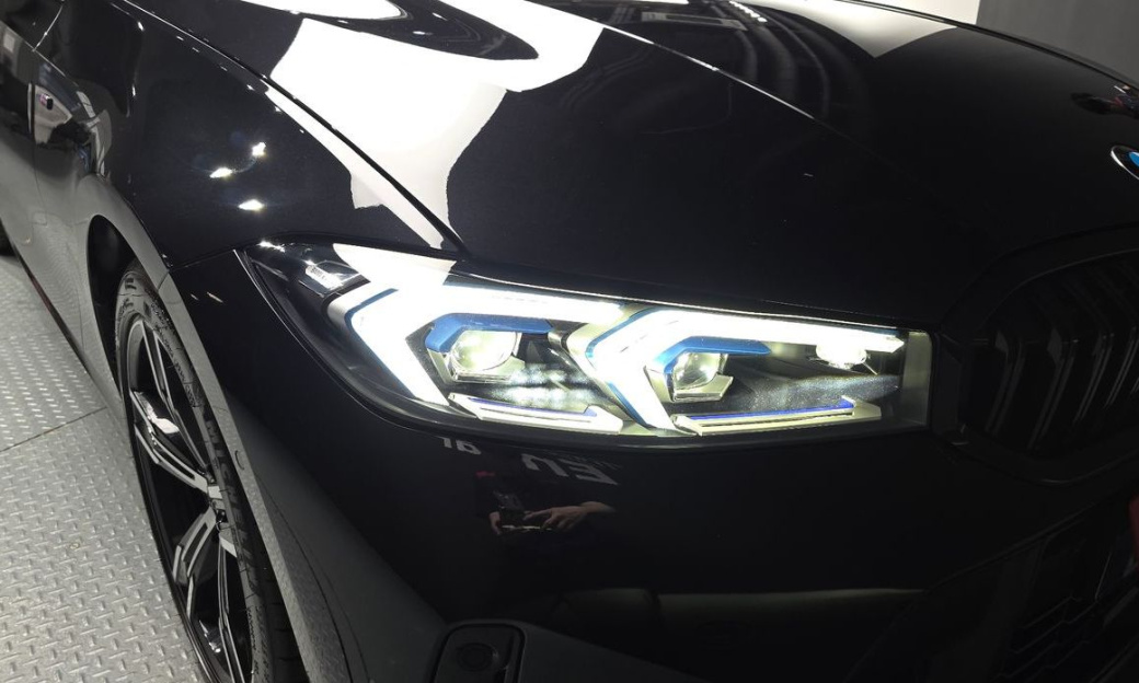 BMW 3-Series 320i M Sport, 2023