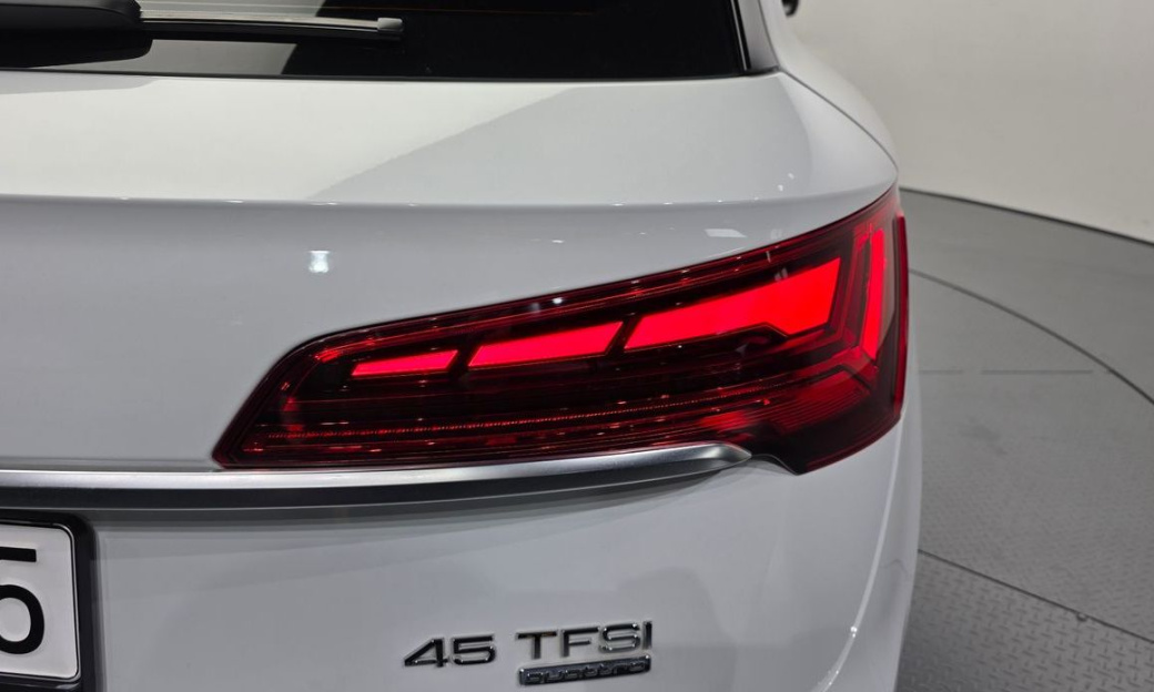 Audi Q5 45 TFSI Quattro, 2023