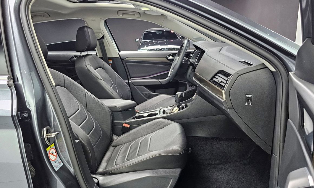 Volkswagen Jetta 1.4 TSI Prestige, 2021