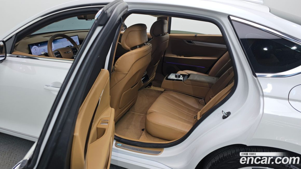 Genesis G80 Gasoline 2.5 Turbo 2WD, 2026