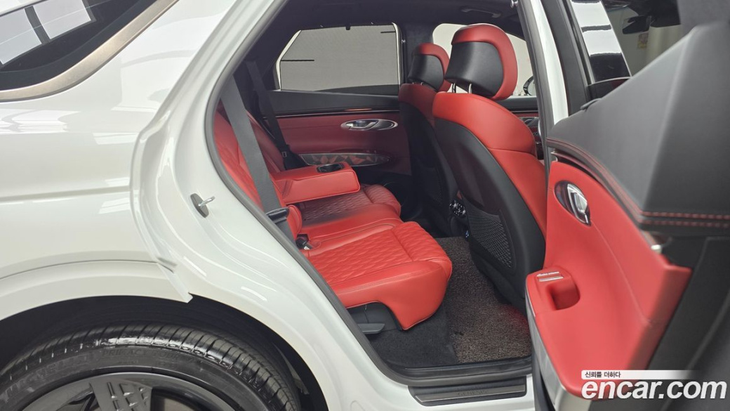 Genesis GV70 2.5T Gasoline 2WD, 2021