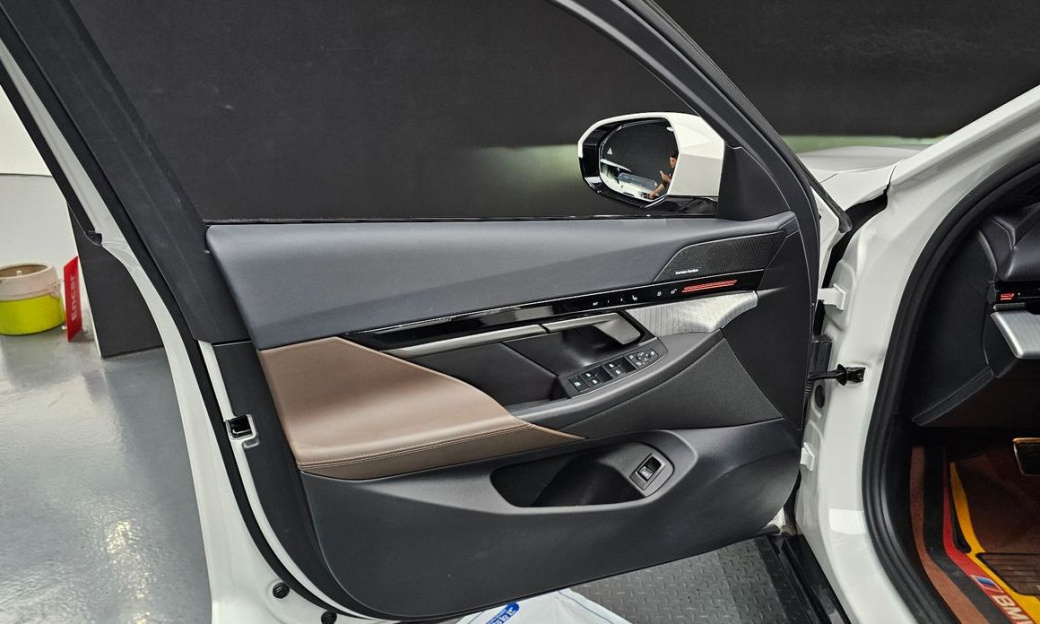 BMW 5-Series 520i M Sport, 2024