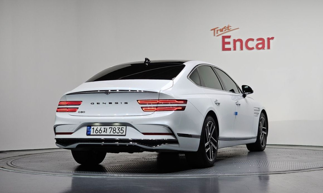 Genesis G80 Gasoline 2.5 Turbo 2WD, 2025
