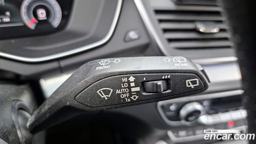 Audi Q5 45 TFSI Quattro, 2021