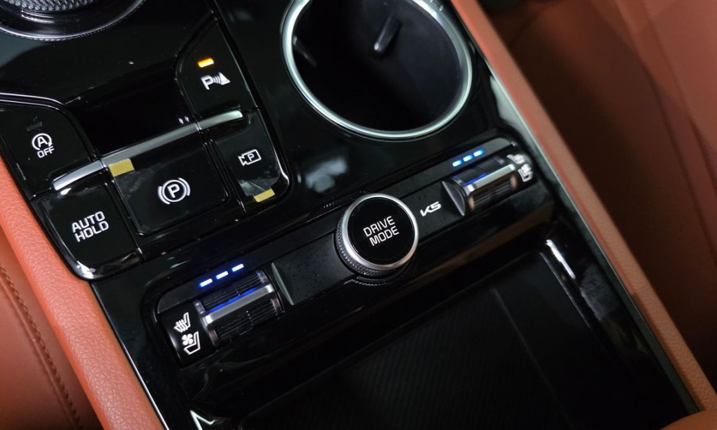 Kia K5 2.0, 2024