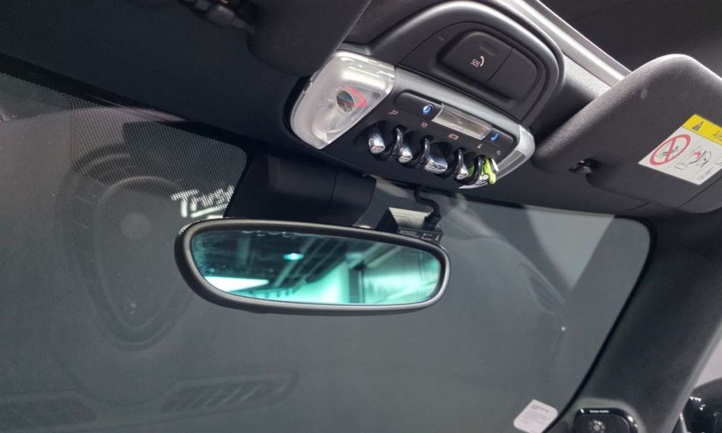 Mini Cooper Convertible JCW, 2022