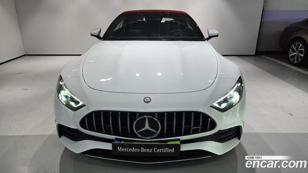 Mercedes-Benz SL-Class AMG SL43, 2025