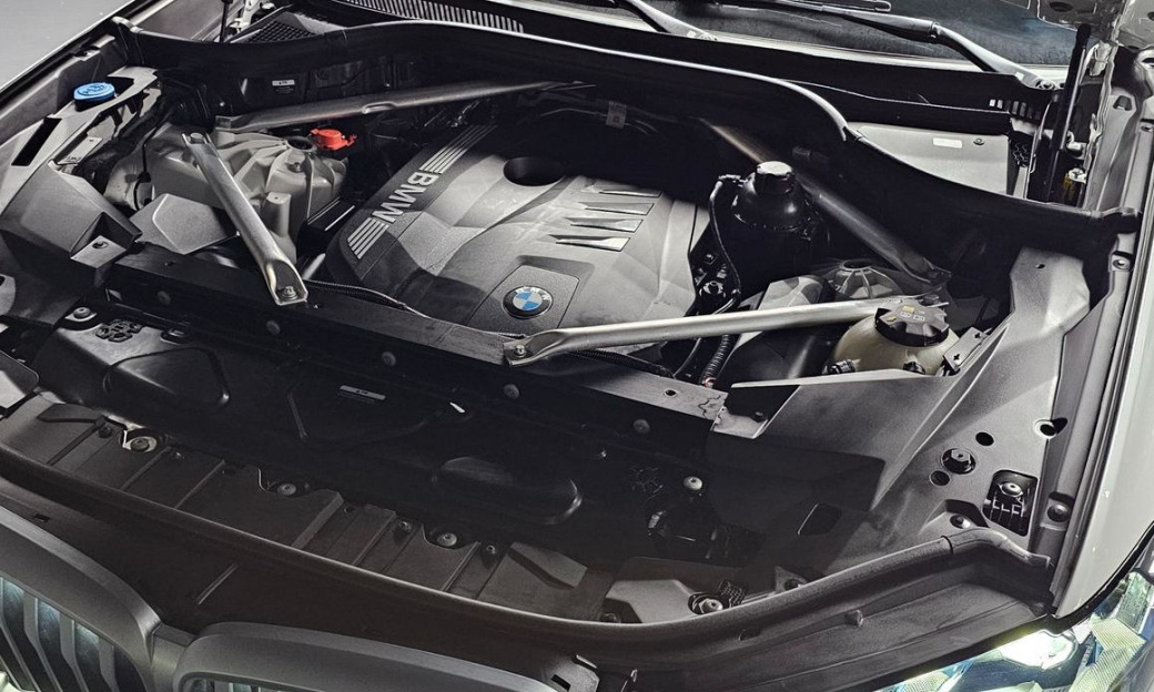 BMW X5 xDrive 40i M Sport, 2025