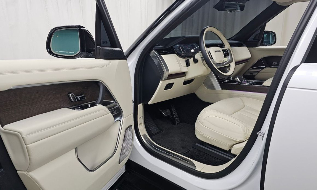 Land Rover Range Rover P530 Autobiography, 2023