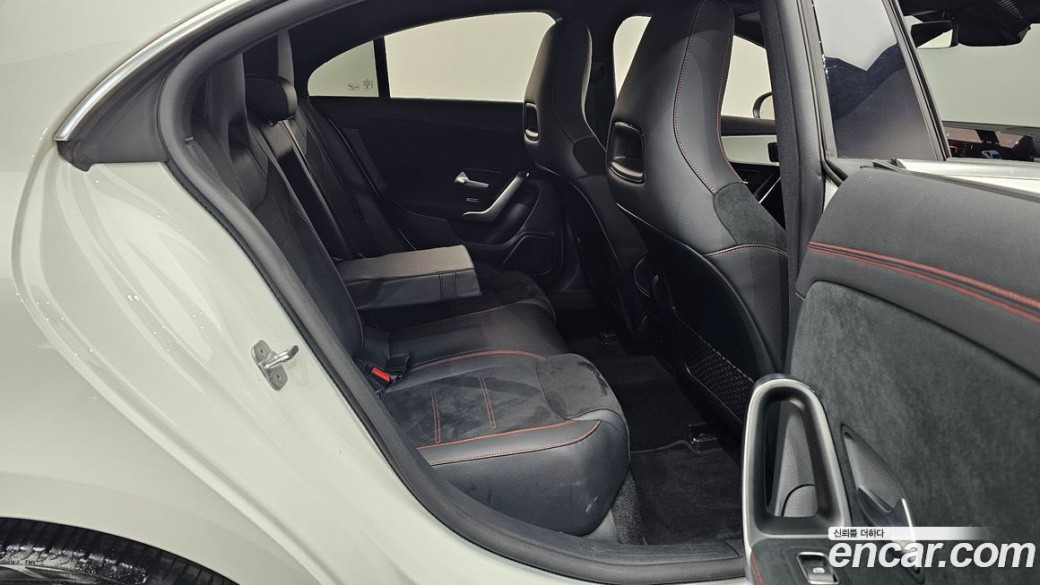 Mercedes-Benz CLA-Class CLA250 4MATIC, 2023