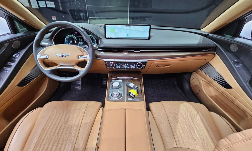 Genesis G80 Gasoline 2.5 Turbo AWD, 2024
