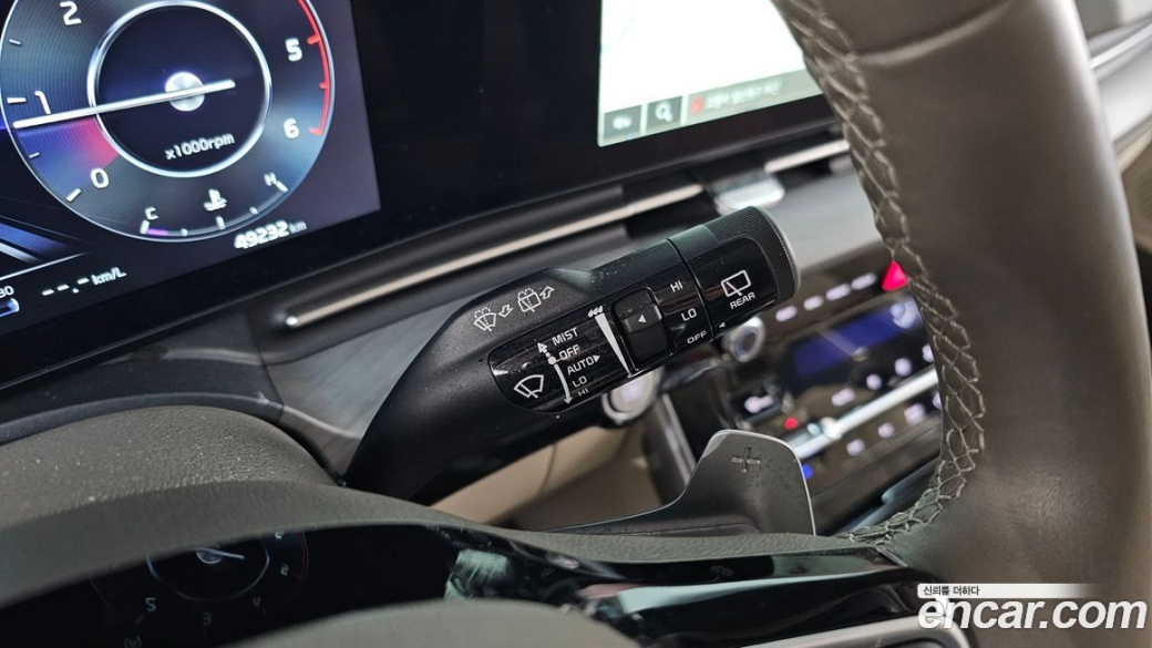Kia Carnival 7-Seater Outdoor, 2023