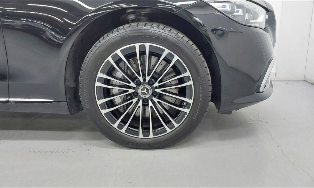 Mercedes-Benz S-Class S350 d 4MATIC, 2025