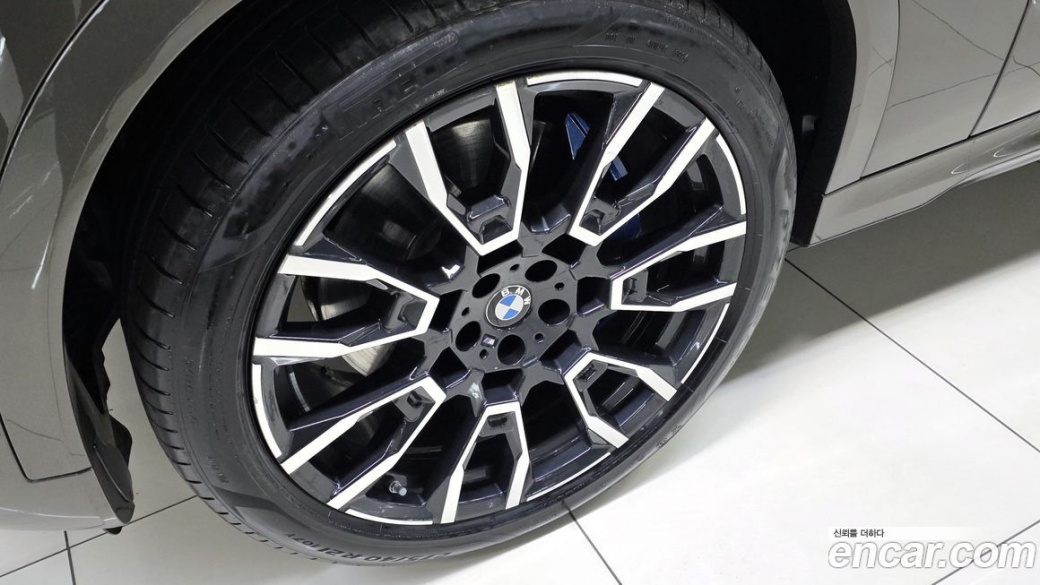 BMW X6 xDrive40i M Sport, 2025