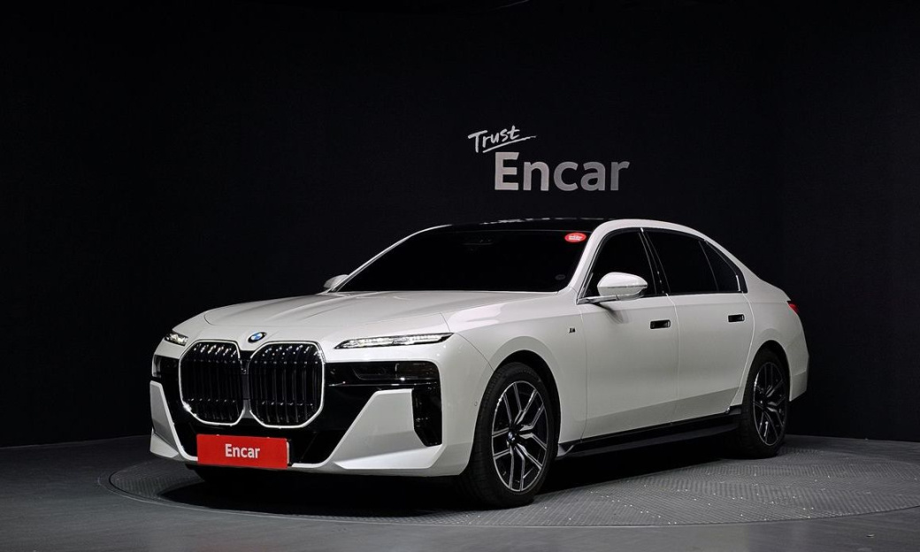 BMW 7-Series 740i sDrive M Sport, 2023