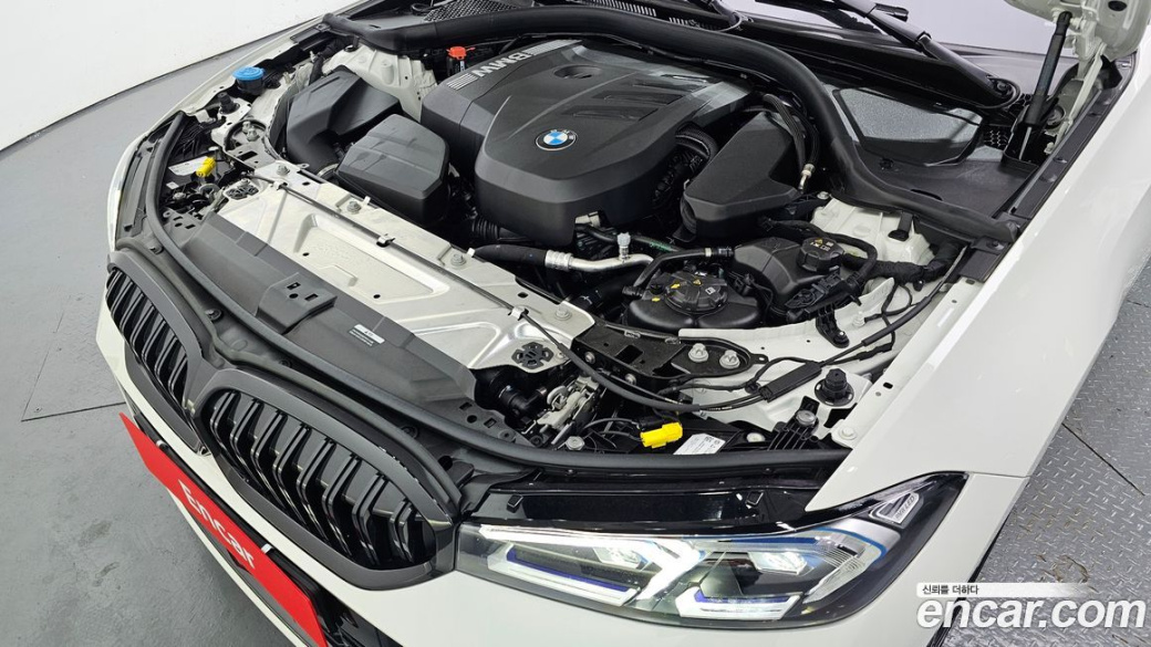 BMW 3-Series 320i M Sport, 2026