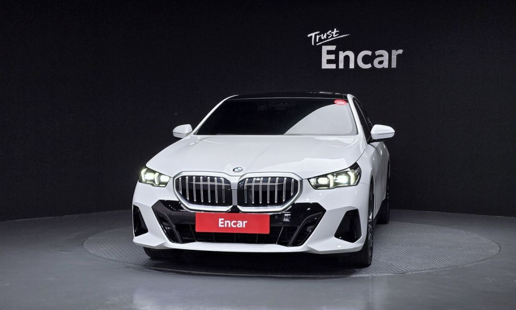 BMW 5-Series 520i M Sport, 2024