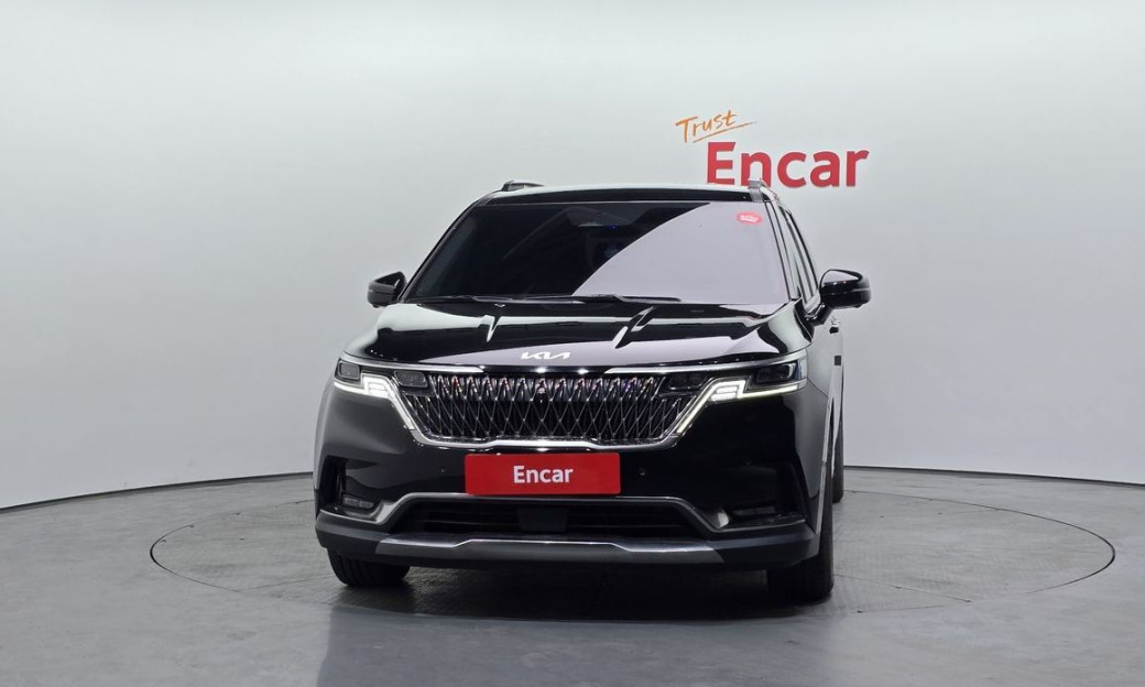Kia Carnival 9-Seater Signature, 2023