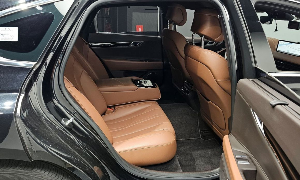 Genesis G80 Gasoline 2.5 Turbo AWD, 2023
