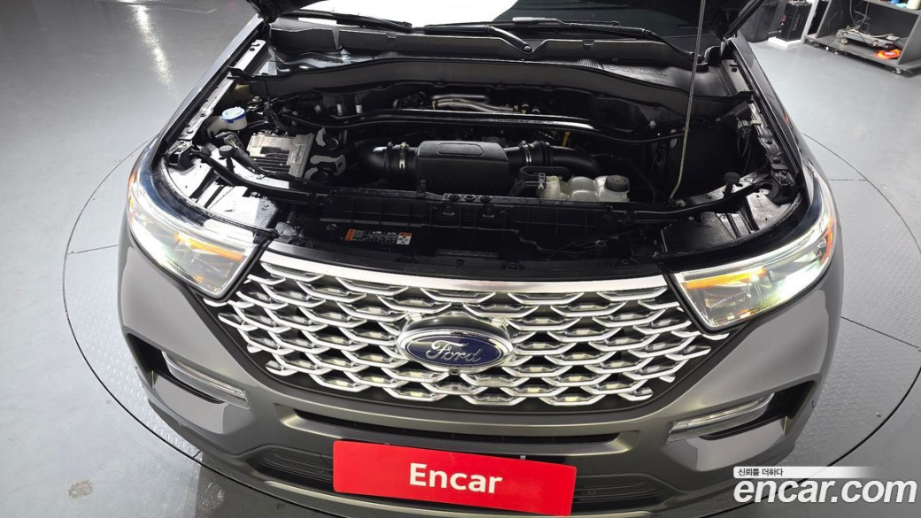 Ford Explorer 3.0 Platinum 4WD, 2022