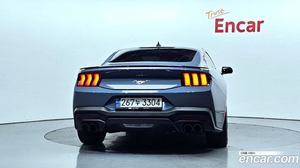 Ford Mustang 2.3 EcoBoost Premium Coupe, 2024