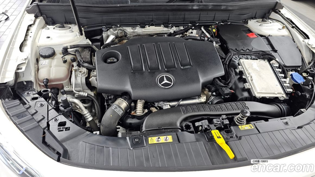 Mercedes-Benz GLB-Class GLB200 d, 2022