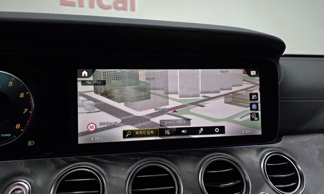 Mercedes-Benz E-Class E350 4MATIC AMG Line, 2022