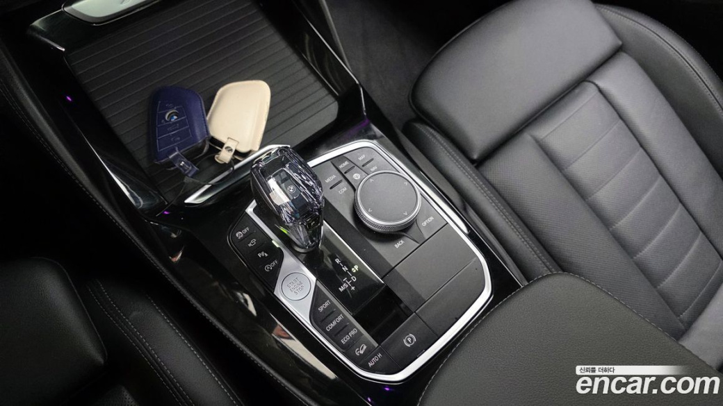 BMW X4 xDrive20i M Sports Pro, 2025